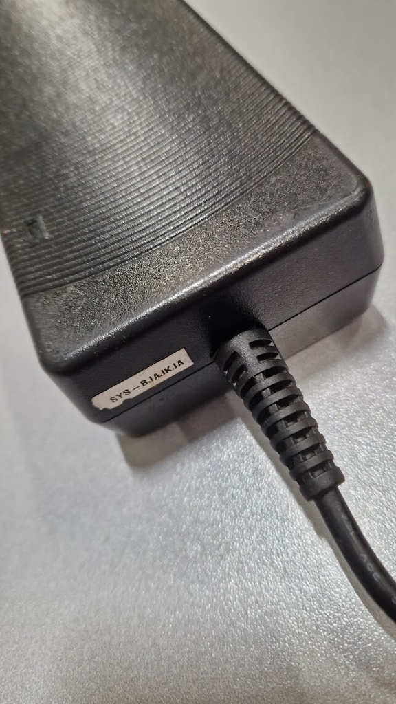 HIPRO HP-OW120F13 AC Adapter 18.5V 6.5A Used Working Without Power Cord