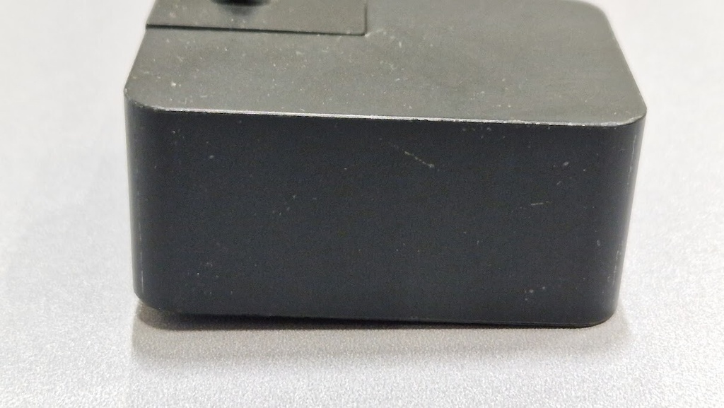 Microsoft 1624 AC Adapter 5.2V 2.5A Used Working Without Power Cord