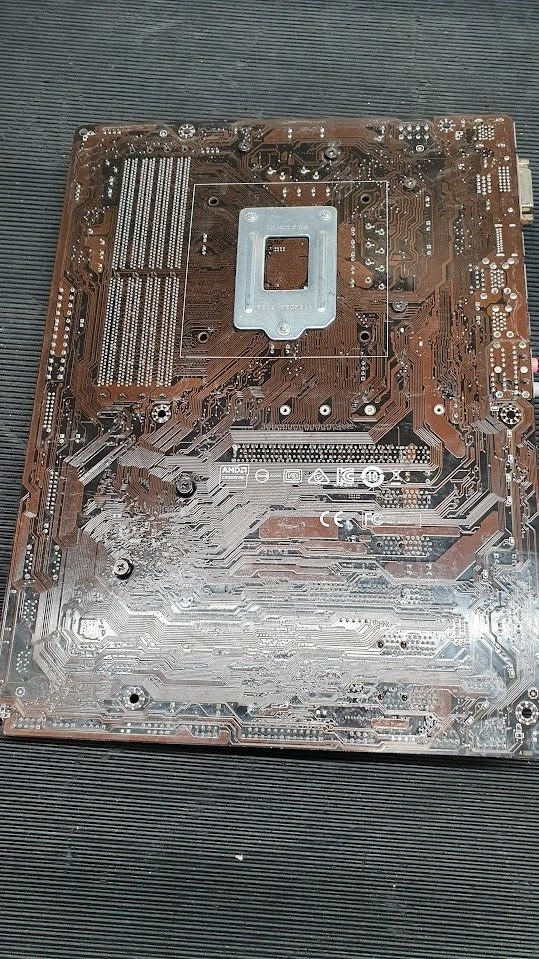 MSI Z270-A PRO Intel Z270 So.1151 Dual Channel DDR4 ATX For Parts