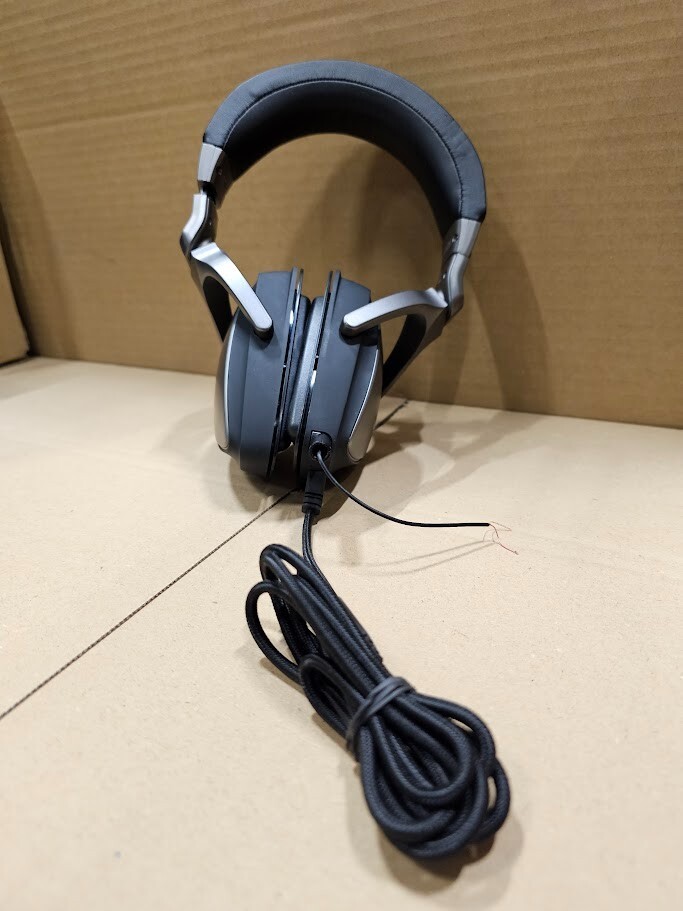 ASUS ROG Delta Core Gaming Headset Wired  Not Working For Parts