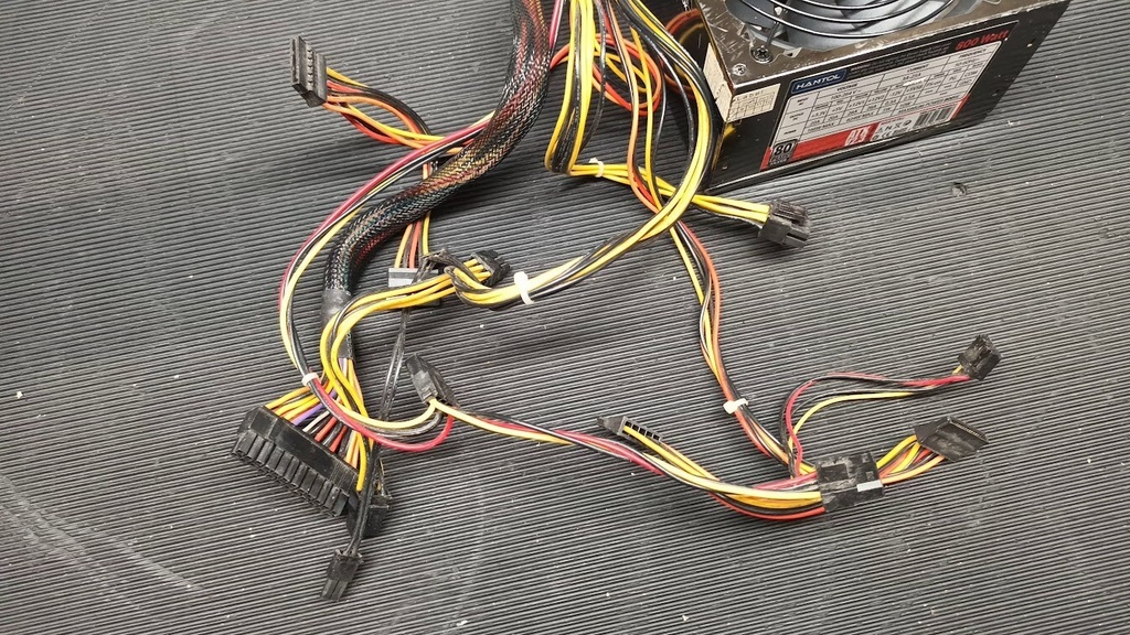 Hantol 800W ATX V2.3 Power Supply Without Power Cord Used Working