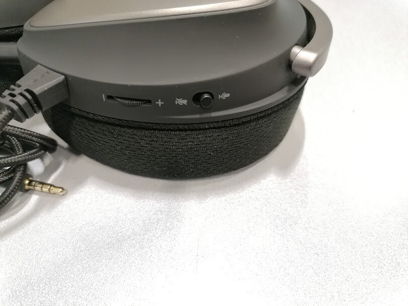 ASUS ROG Delta Core  Gaming Headset  Wired  Not Working For Parts