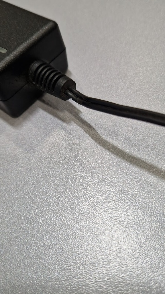 APD DA-30E12 AC Adapter 12V 2.5A Used Working Without Power Cord