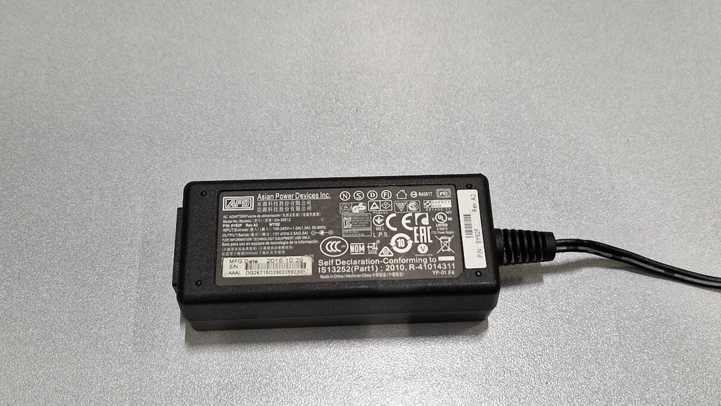 APD DA-30E12 AC Adapter 12V 2.5A Used Working Without Power Cord