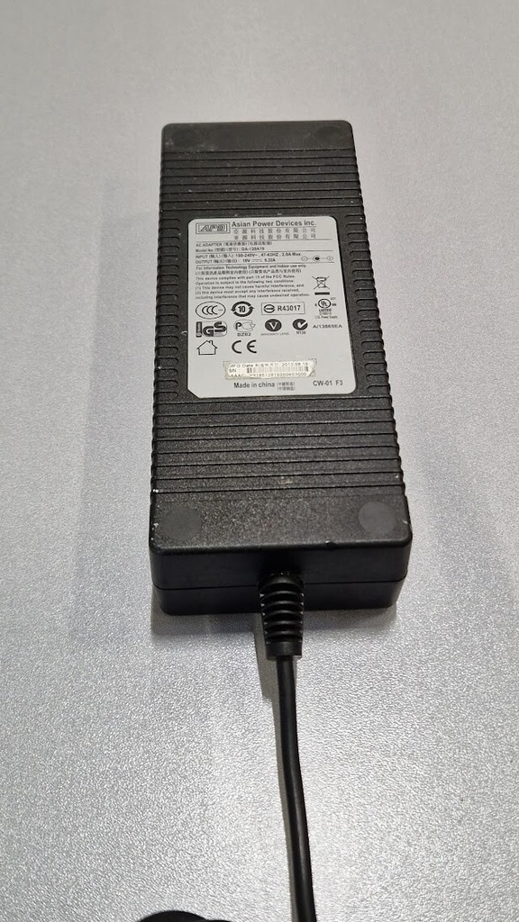 APD DA-120A19 AC Adapter 19V 6.32A Used Working Without Power Cord