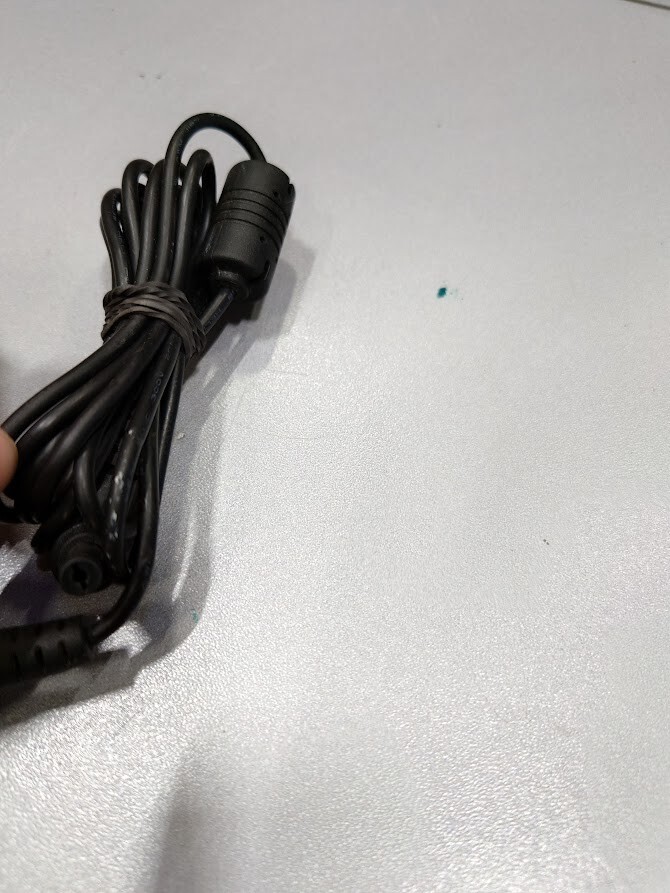 APD DA-40C19 AC Adapter 19V 2.1A Used Working Without Power Cord