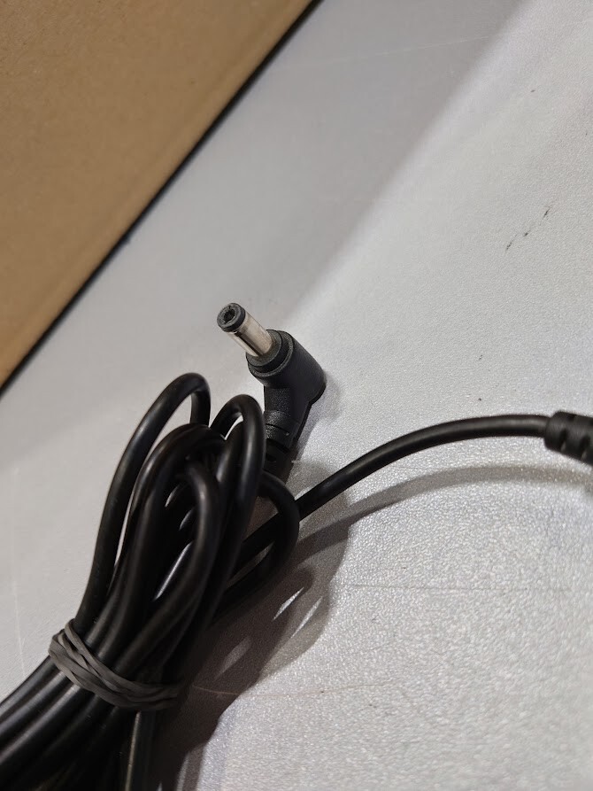 APD NB-90B19 AC Adapter 19V 4.74A Used Working Without Power Cord