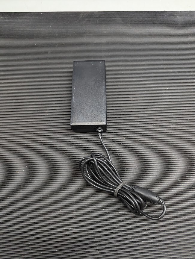Samsung SAD04214A-UV AC Adapter 14VDC 3.0A Used Working Without Power Cord