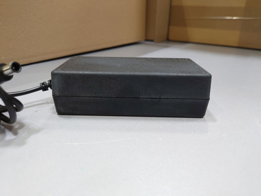SAMSUNG A3514-ESM AC Adapter 14.0V 2.5A Used Working Without Power Cord