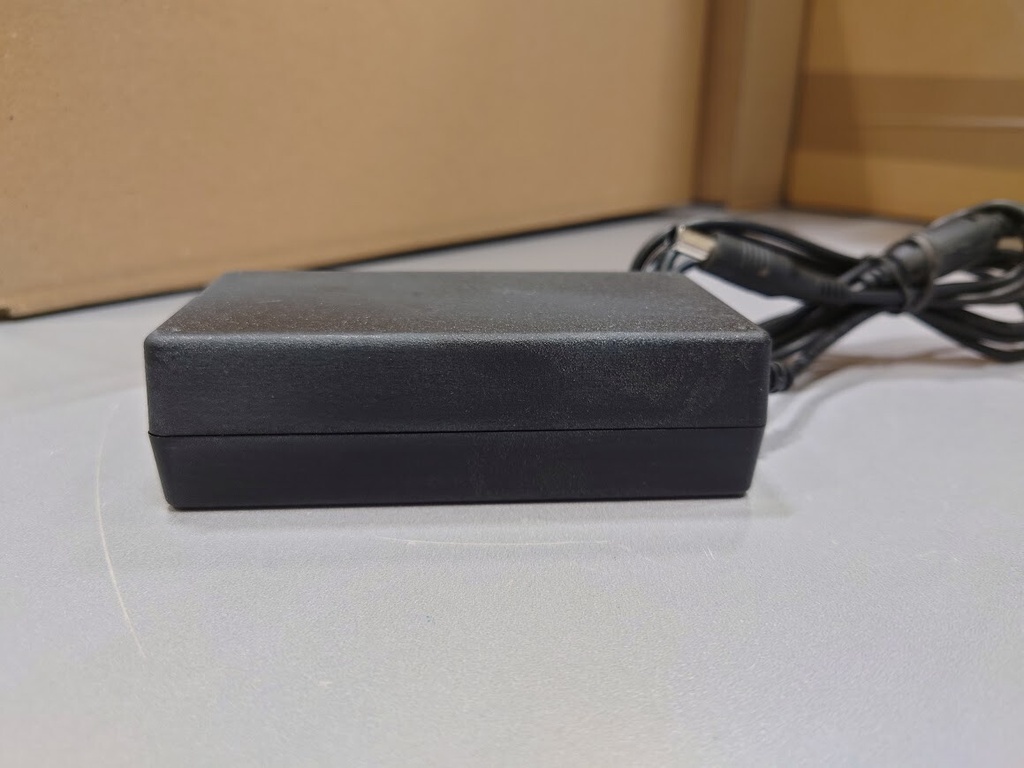 SAMSUNG A3514-ESM AC Adapter 14.0V 2.5A Used Working Without Power Cord