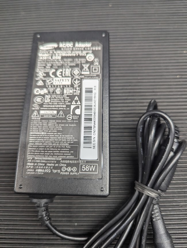 SAMSUNG A5814-DSM AC Adapter 14.0V 4.143A Used Working Without Power Cord