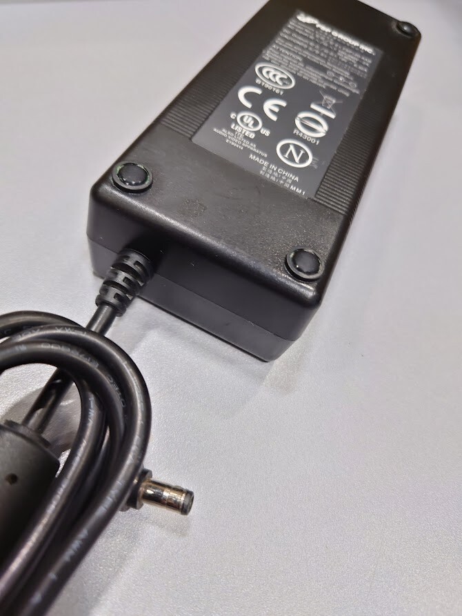 FSP Group INC FSP120-AAB AC Adapter 19V 6.32A Used Working Without Power Cord