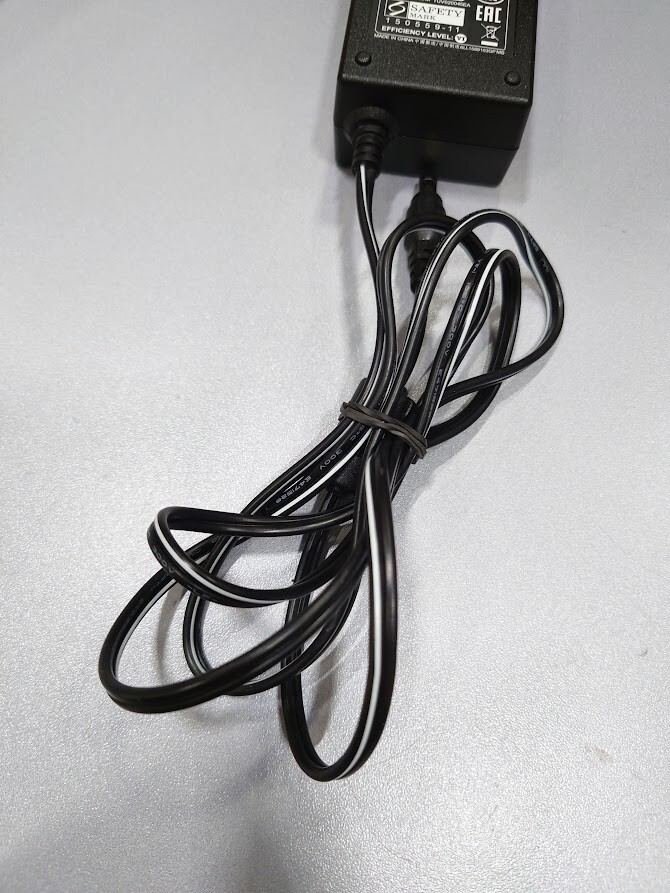 FSP GROUP INC FSP048-RHAN2 AC Adapter 12V 4A Used Working Without Power Cord