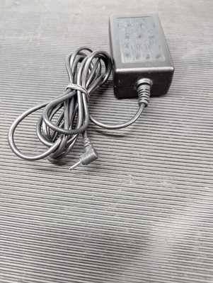 DELTA TADP-8NB A AC Adapter 3300mV 2500mA Used Working Without Power Cord