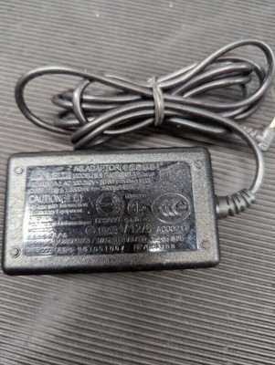 DELTA TADP-8NB A AC Adapter 3300mV 2500mA Used Working Without Power Cord