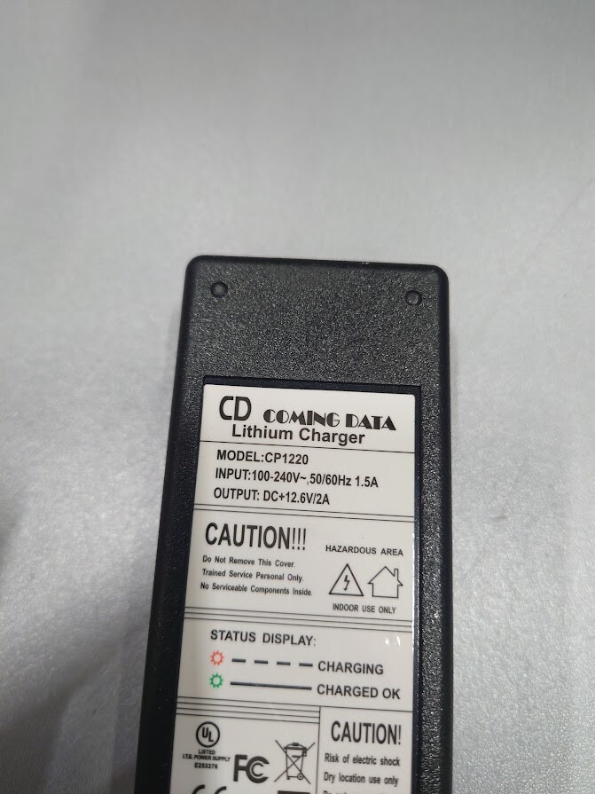 CD Coming Data CP1220 Lithium Charger 12.6V 2A Used Working Without Power Cord