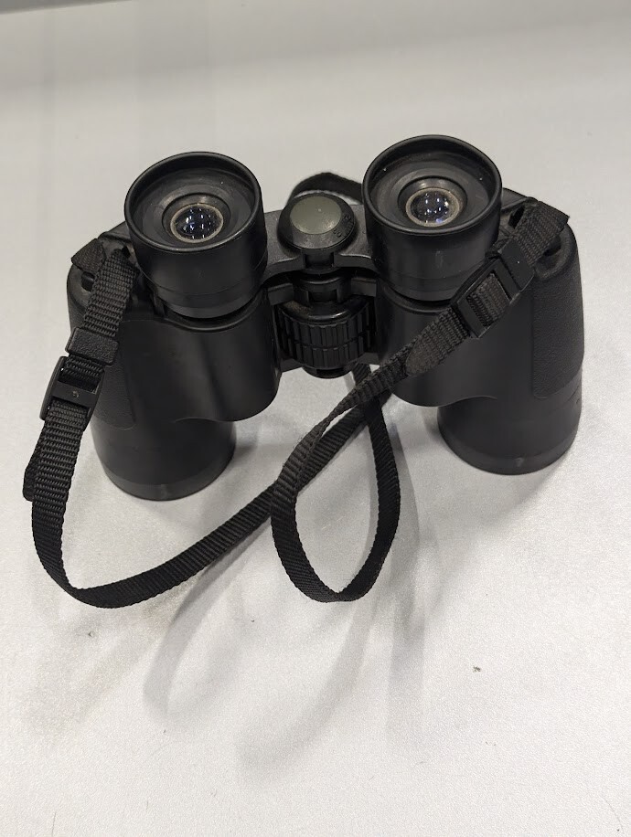 Minolta Classic II 8X40W Wide Angle 8.2 Multi-Coated Black Used Working