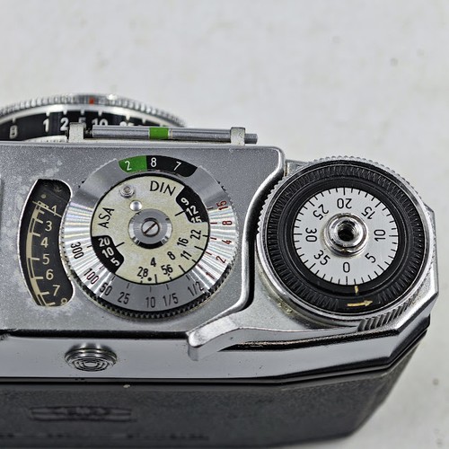 Zeiss Ikon Vintage Camera - Untested, Signs of Use, No Accessories
