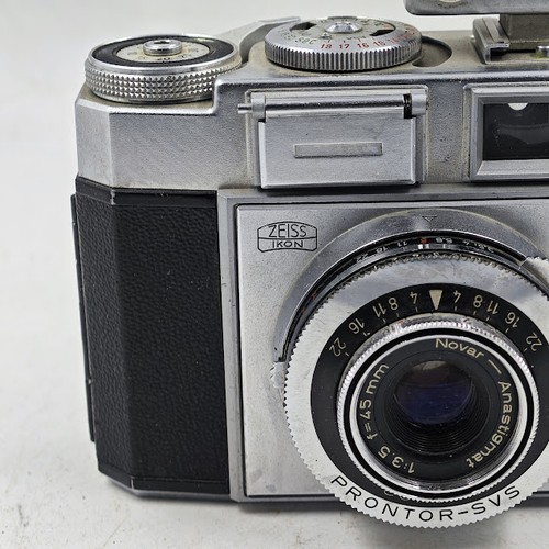 Vintage Zeiss Ikon Camera 527/24 - Untested, Signs of Use