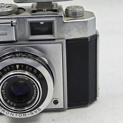 Vintage Zeiss Ikon Camera 527/24 - Untested, Signs of Use