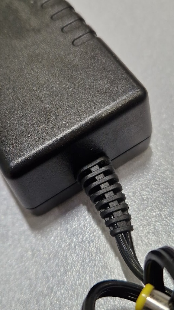 Philips SM-T13-04-I AC Adapter 12V 3A Used Working Without Power Cord