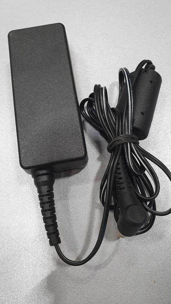 Delta ADP-30AD AD AC/DC Adapter 19V 1.58A Used Working Without Power Cord