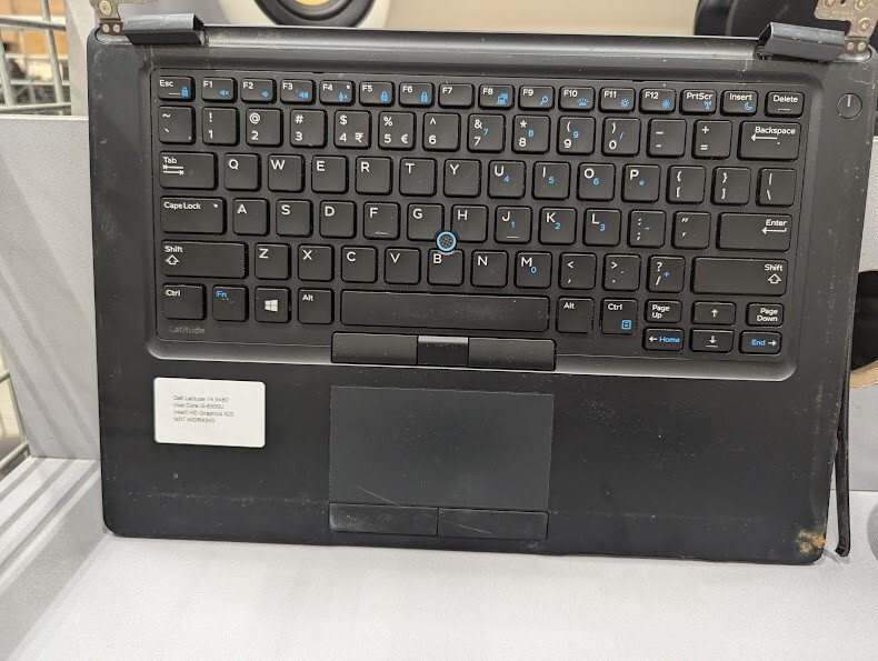 Dell Latitude 14 5480 Laptop – Intel Core i5-6300U, Not Working DEFECT