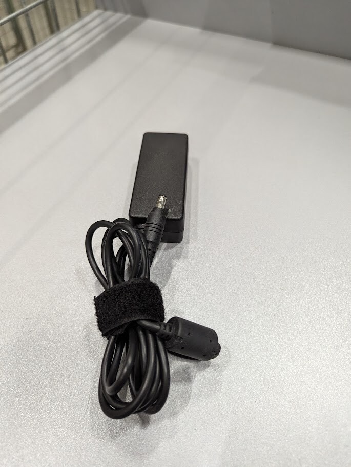 AC Adapter ADP-40NH D 19V 2.1A Used Working Without Power Cord