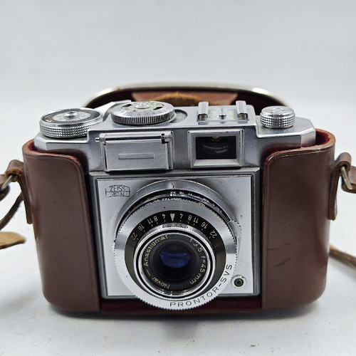 Zeiss Ikon Vintage Camera 527/24 - Untested, With Bag & Strap